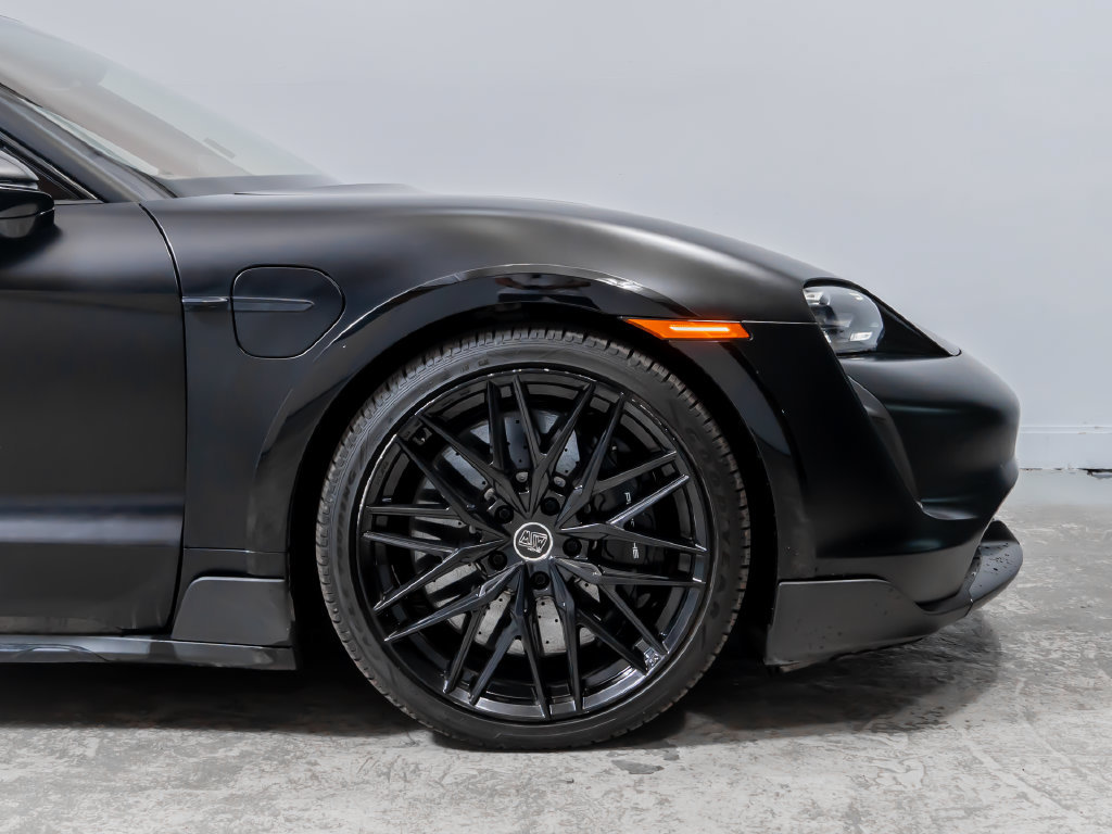 Used 2024 Porsche Taycan Turbo S AWD/4WD image 12