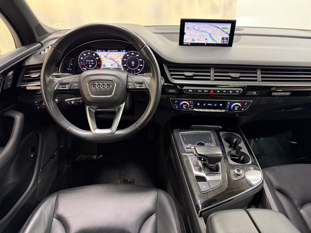 Used 2019 Audi Q7 3.0T Prestige AWD/4WD image 18