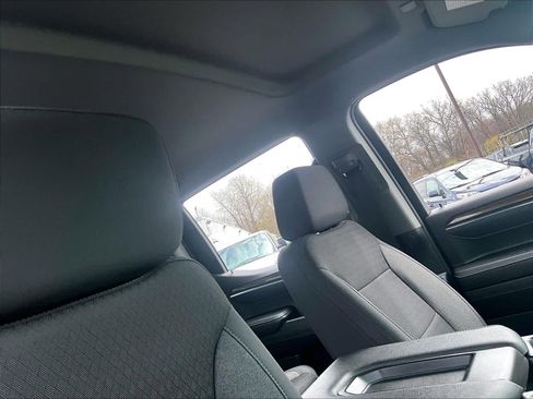 Used 2024 Chevrolet Silverado 1500 LT image 22