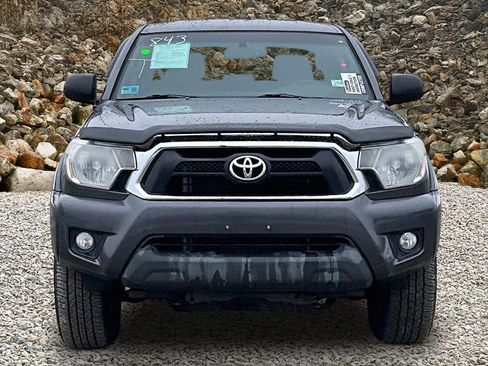 Used 2013 Toyota Tacoma 4x4 Double Cab w/ SR5 Pkg image 3