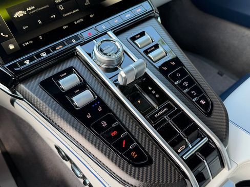 New 2026 Aston Martin V8 Vantage S image 28