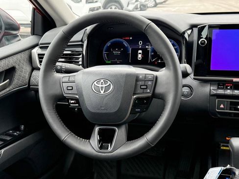 New 2026 Toyota Camry XLE AWD (Natl) image 8