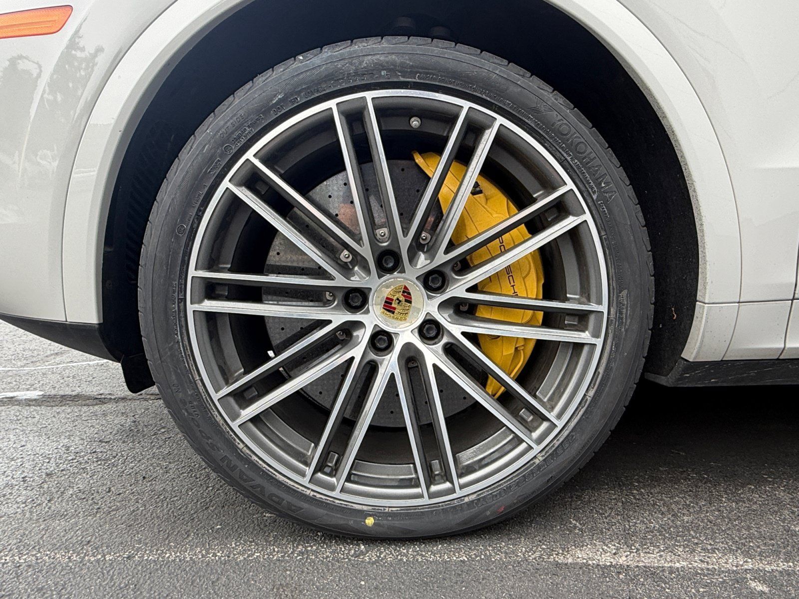 Certified 2020 Porsche Cayenne Turbo S AWD/4WD image 11