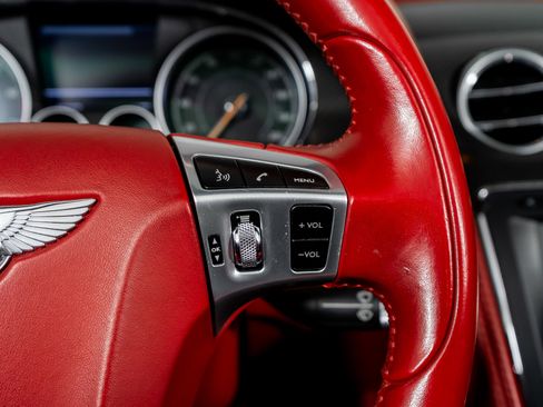 Used 2014 Bentley Continental GT image 42