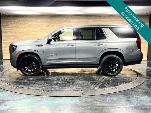 Used 2023 GMC Yukon Denali AWD/4WD image 15