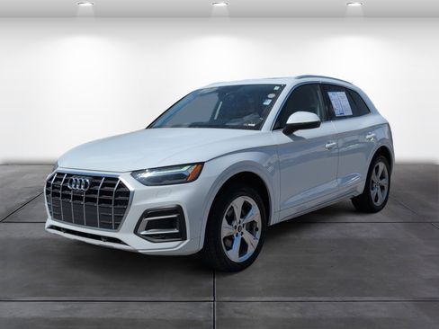 Used 2021 Audi Q5 Prestige image 4