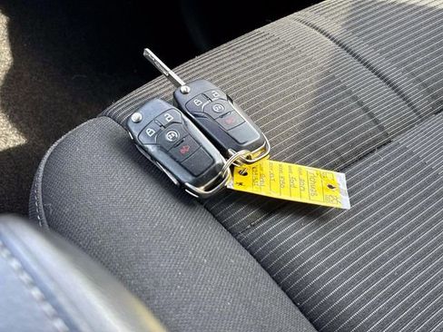 Used 2017 Ford F150 XLT w/ Equipment Group 302A Luxury image 27