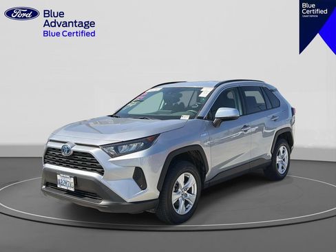 Used 2021 Toyota RAV4 LE AWD/4WD image 1