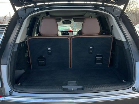 Used 2023 Acura MDX SH-AWD w/ Technology Package image 24