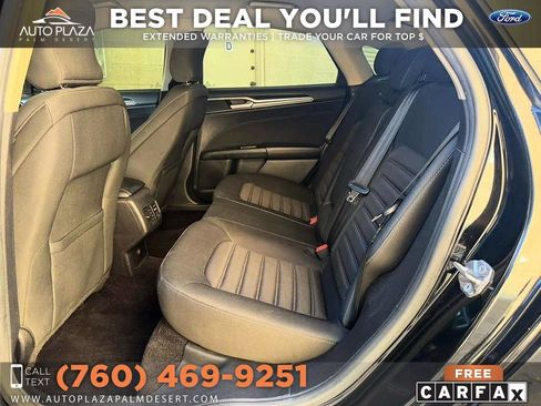 Used 2017 Ford Fusion SE w/ Fusion SE Technology Package FWD image 11