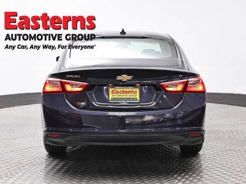 Used 2023 Chevrolet Malibu LT FWD image 6