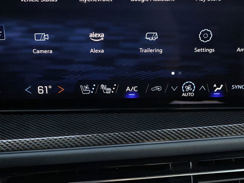 Used 2025 Chevrolet Traverse High Country image 27