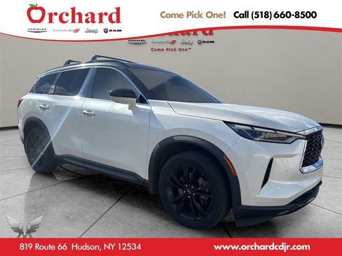 Used 2023 INFINITI QX60 Luxe w/ Cargo Package image 3