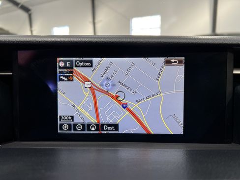 Used 2016 Lexus IS 200t RWD image 21