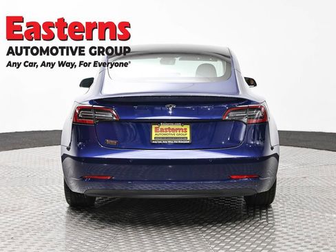 Used 2018 Tesla Model 3 Mid Range RWD image 6