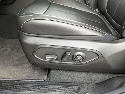 New 2026 Jeep Grand Cherokee Limited w/ Limited Altitude Package RWD image 49
