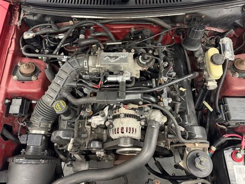 Used 2001 Ford Mustang GT RWD image 11