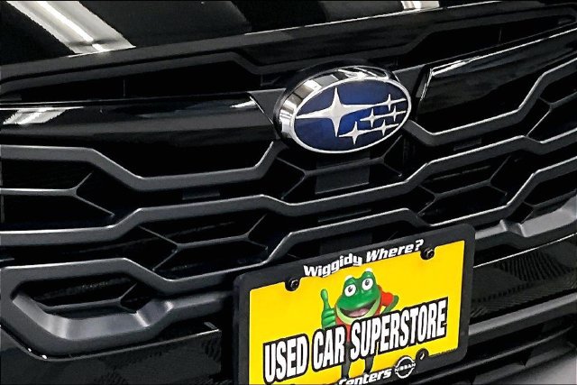Used 2025 Subaru Crosstrek 2.5i Sport AWD/4WD image 32