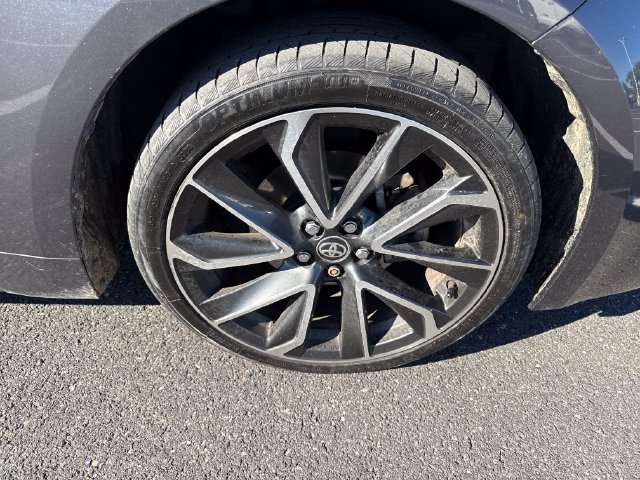 Used 2021 Toyota Corolla XSE FWD image 11