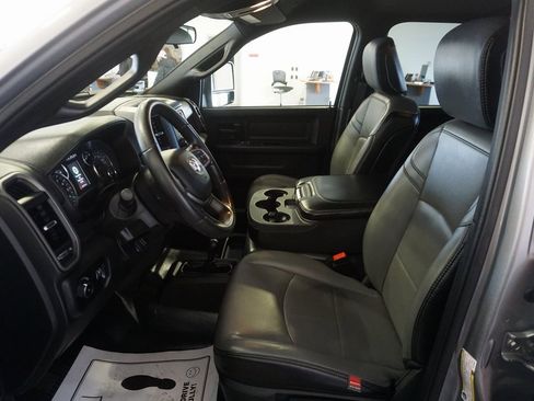 Used 2024 RAM 3500 Tradesman w/ Snow Chief Group image 16