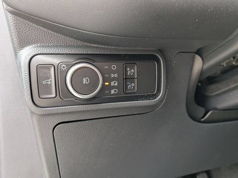 Used 2025 Ford Explorer ST-Line w/ ST-Line Street Pack AWD/4WD image 6