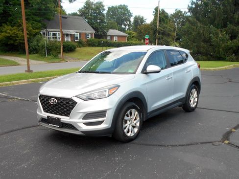 Used 2019 Hyundai Tucson SE image 3