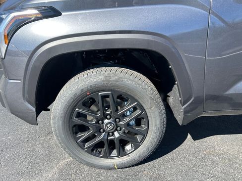 New 2026 Toyota Tundra Limited image 28