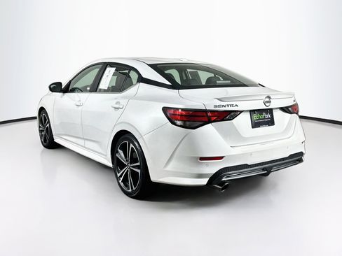 Used 2023 Nissan Sentra SR w/ SR Premium Package FWD image 5