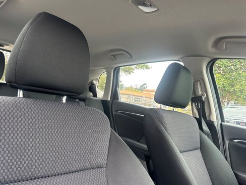 Used 2019 Honda Fit LX image 23