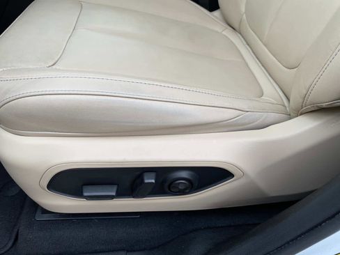 Certified 2022 Jeep Grand Cherokee L Limited image 21