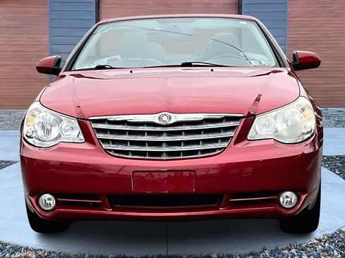 Used 2010 Chrysler Sebring Touring w/ Special Touring Group image 3