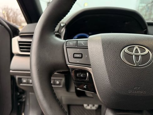 Used 2025 Toyota Camry XSE image 51