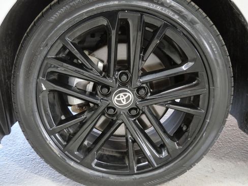 Certified 2025 Toyota Camry SE image 15