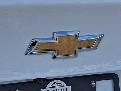 Used 2022 Chevrolet Malibu LT image 30