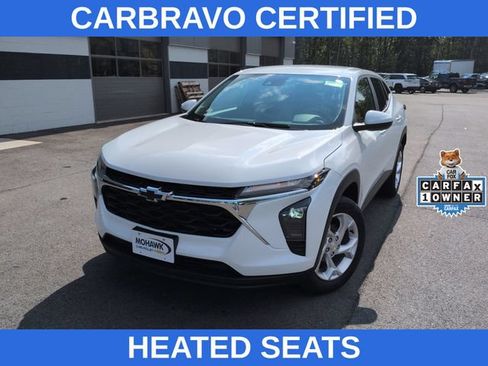 Used 2024 Chevrolet Trax LS w/ LS Convenience Package FWD image 1