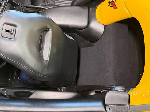 Used 2002 Chevrolet Corvette w/ Preferred Equipment Group2 image 64