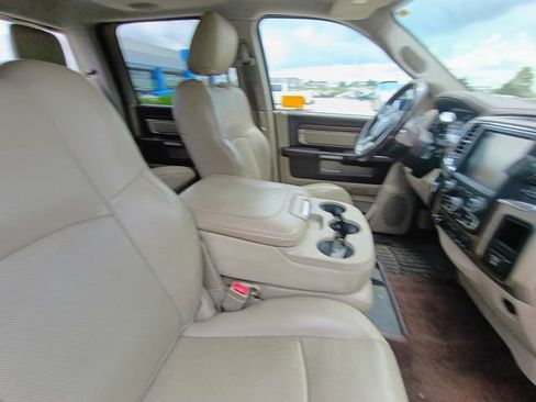 Used 2013 RAM 1500 Laramie w/ Convenience Group AWD/4WD image 11