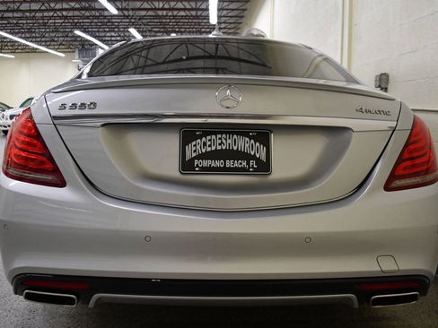 Used 2015 Mercedes-Benz S 550 S 550 4MATIC AWD 4dr Sedan image 6