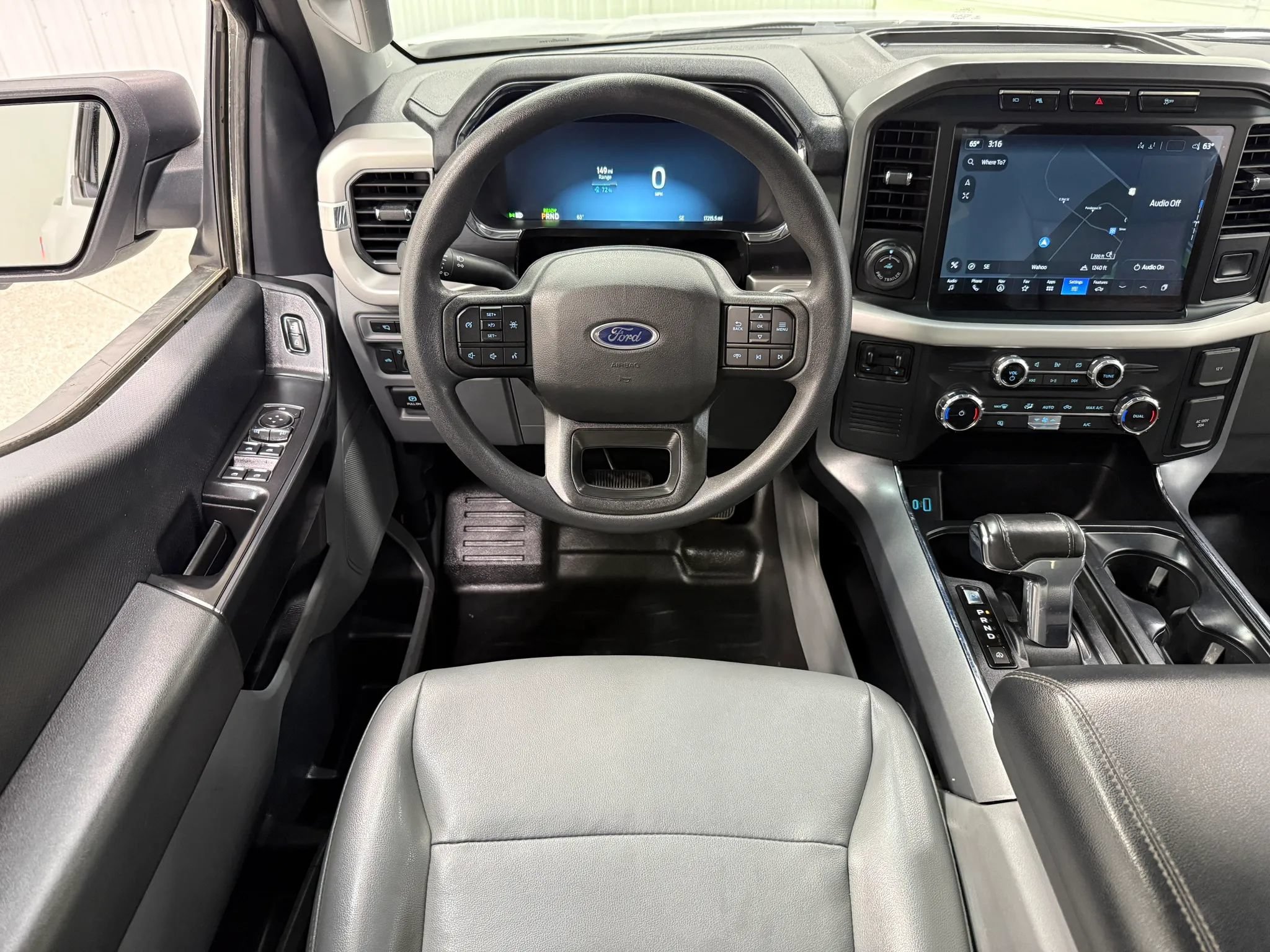 Used 2022 Ford F150 Lightning Pro w/ Tow Technology Package AWD/4WD image 18