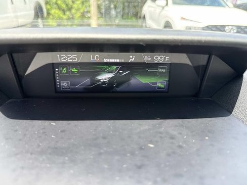 Used 2023 Subaru Crosstrek 2.5i Limited w/ Moonroof Package AWD/4WD image 29