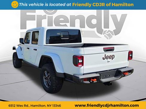 New 2026 Jeep Gladiator Mojave image 7