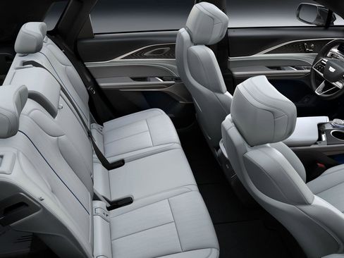 New 2026 Cadillac Lyriq Premium Luxury image 35