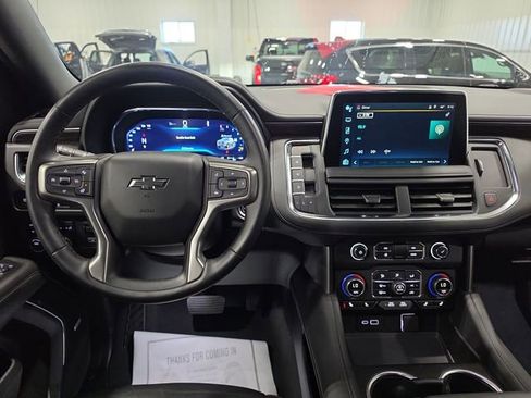 Used 2024 Chevrolet Tahoe Z71 w/ Luxury Package AWD/4WD image 10