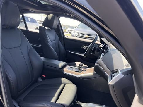 Used 2020 BMW 330i Sedan w/ Convenience Package RWD image 34