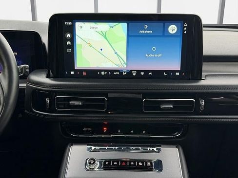 Used 2025 Lincoln Aviator AWD w/ Jet Appearance Package image 21