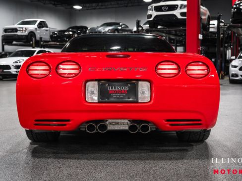 Used 2002 Chevrolet Corvette Z06 w/ Memory Pkg image 4