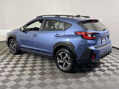 Used 2024 Subaru Crosstrek 2.0i Premium image 8