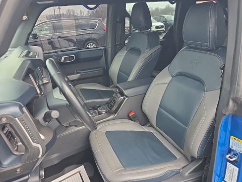 Used 2022 Ford Bronco Outer Banks AWD/4WD image 18