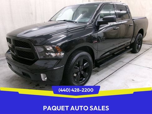 Used 2018 RAM 1500 Big Horn AWD/4WD image 1