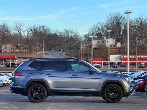 Used 2023 Volkswagen Atlas SE AWD/4WD image 6